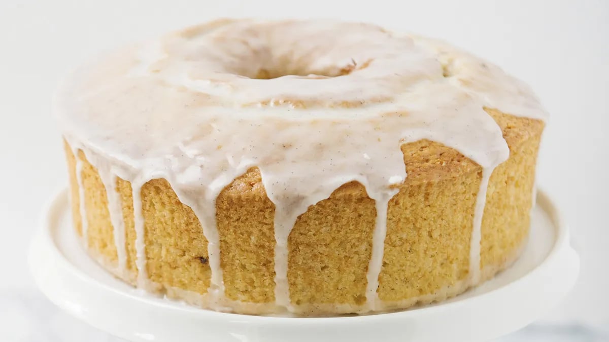 Orange Vanilla Yogurt Pound Cake