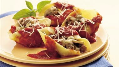 Prosciutto and Spinach Stuffed Shells