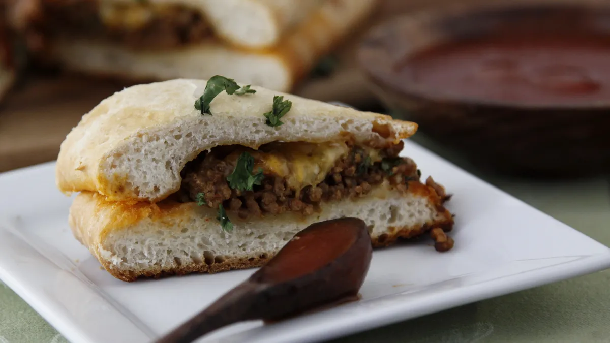 Taco-Flavored Stuffed Bread