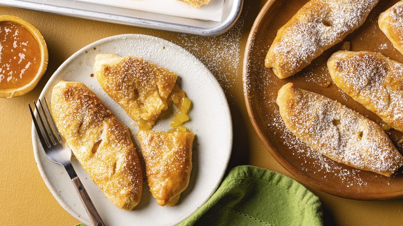 Easy Rollitos de Piña (Little Pineapple Rolls) Recipe - Pillsbury.com