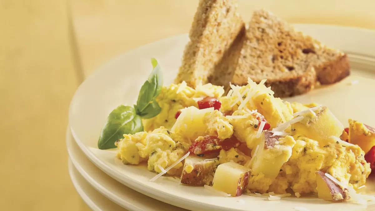 Gluten-Free Herbed Potato Egg Scramble