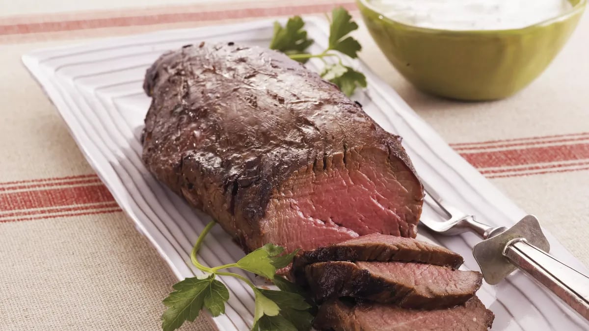 Beef Tenderloin with Horseradish Cream