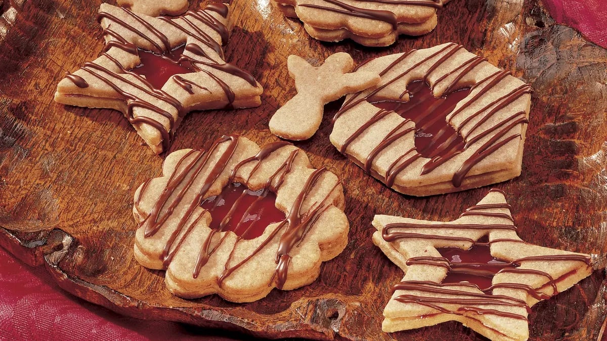 Chocolate Linzer Cookies