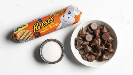 ExtraTextTypeImageMediumUrl