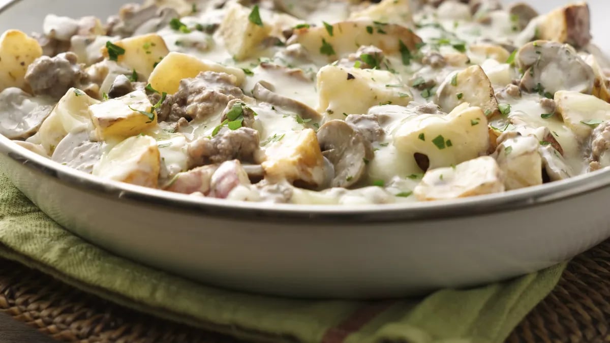 Easy Mushroom and Ground Beef Skillet