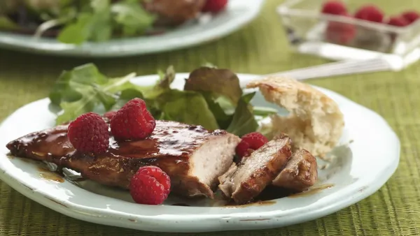 Grilled Raspberry-Glazed Chicken