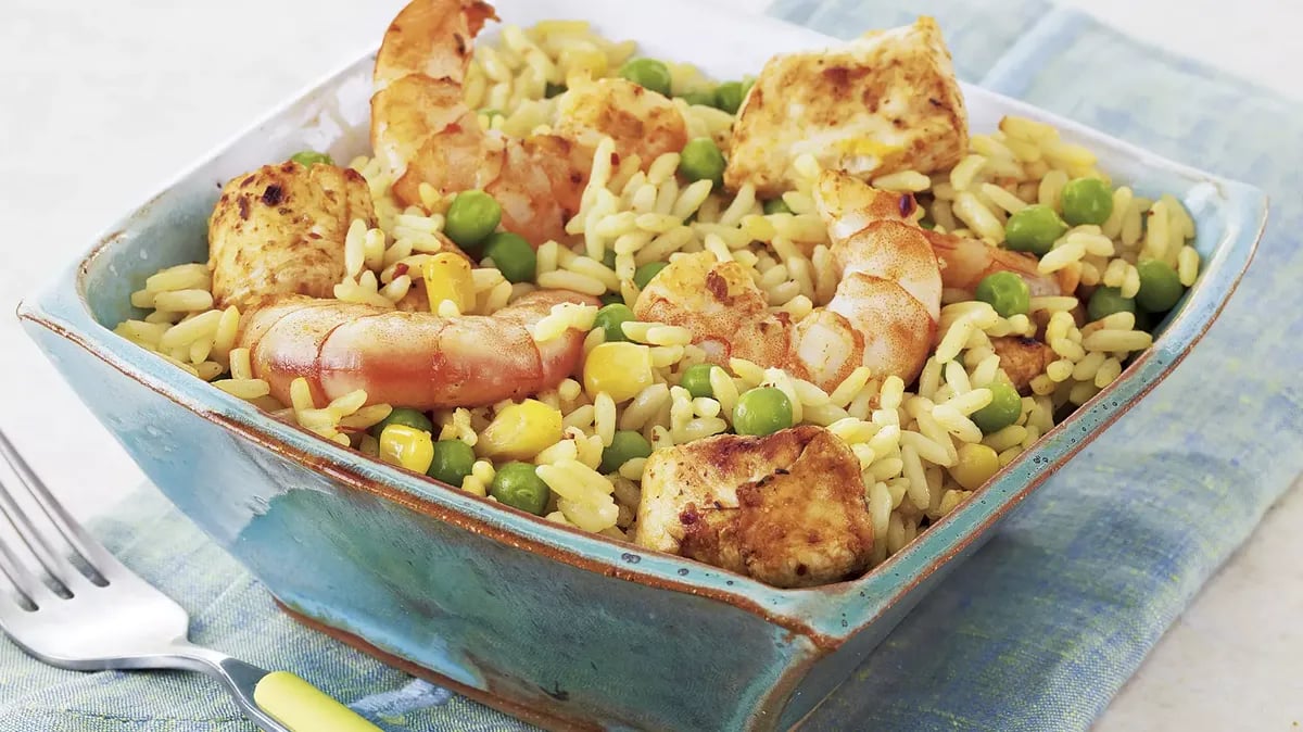 Quick Shrimp and Chicken Paella