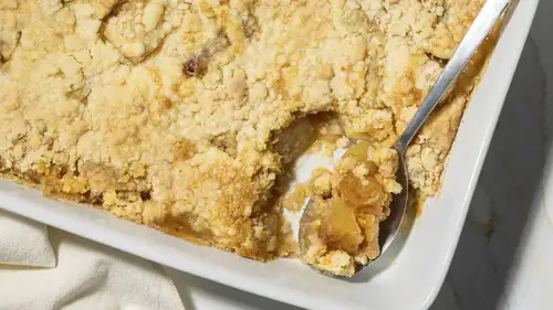 5-Ingredient Apple Dump Cake
