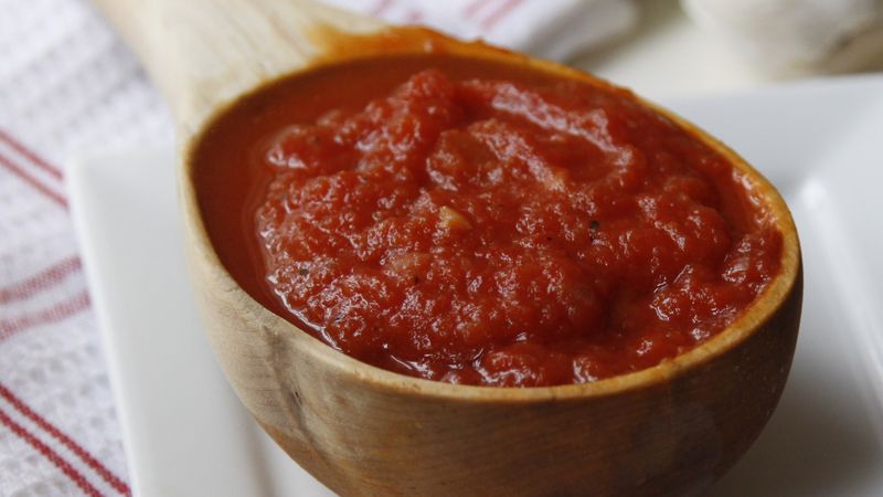 Saucy Red Bell Pepper Pizza Sauce