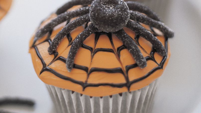 Scary Spiderweb Cupcakes