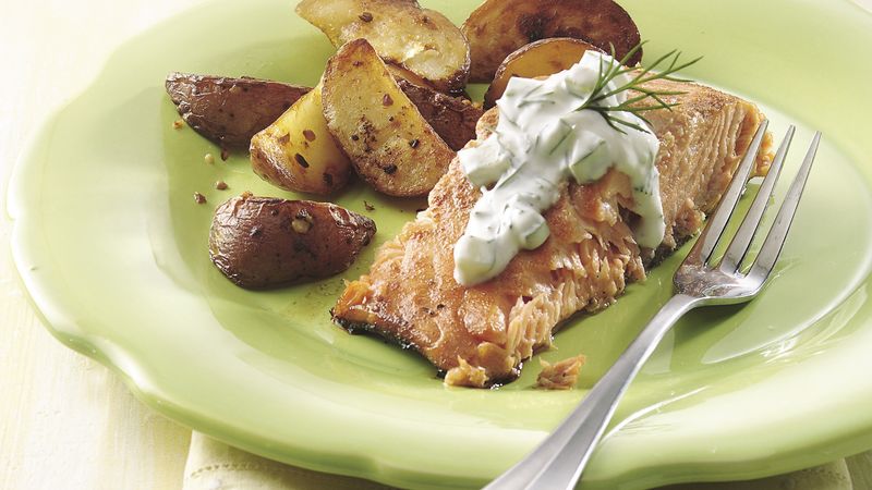 Grilled Marinated Salmon with Cucumber Sauce