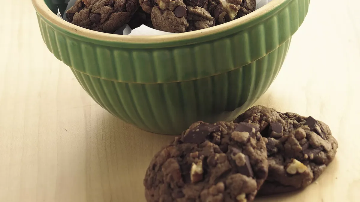 Chunky Chocolate Cookies