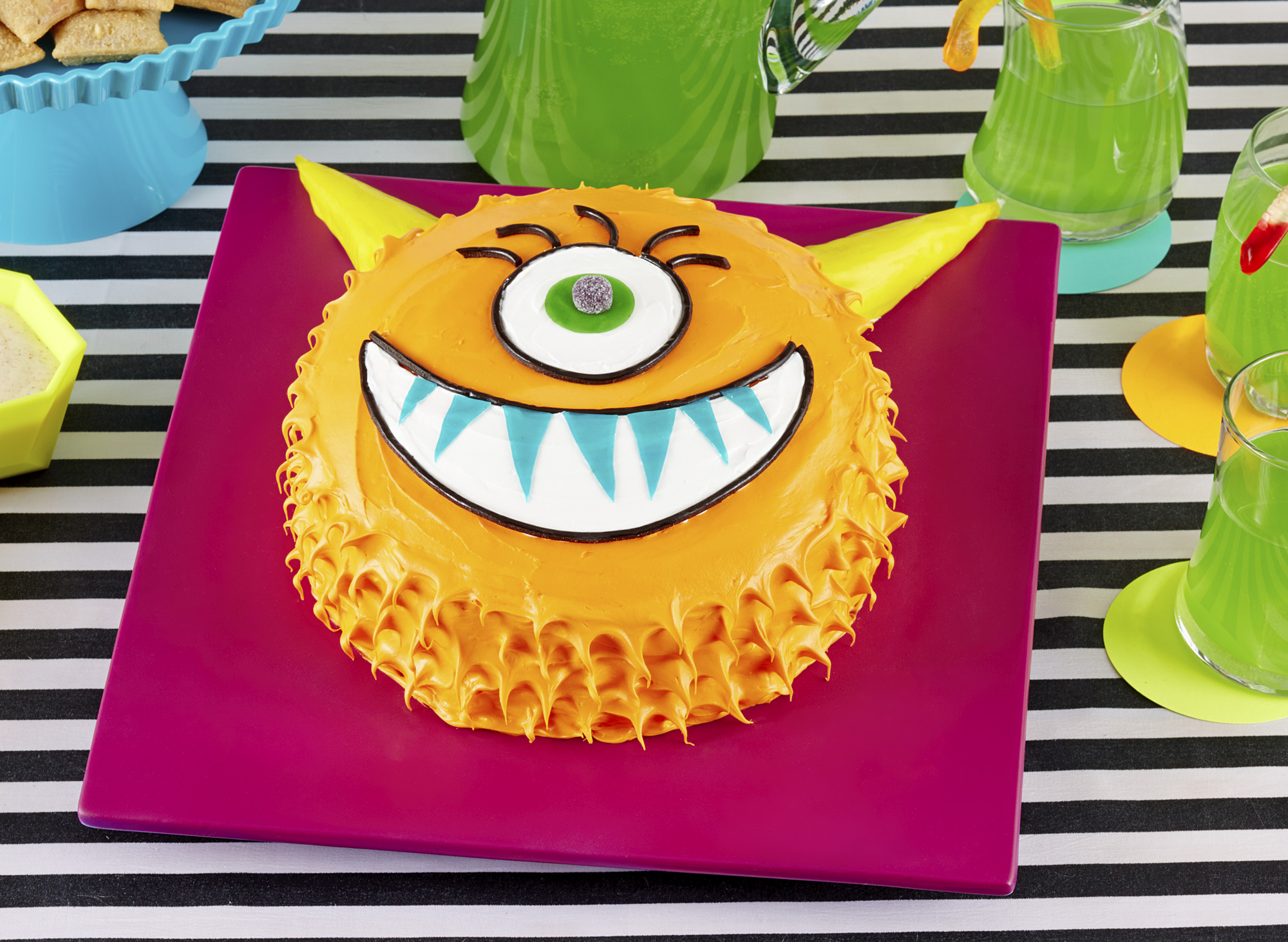 Monster Cakes: Adorable and Delicious Recipe & Tutorial | Recipe | Monster  cake, Cake servings, Cake