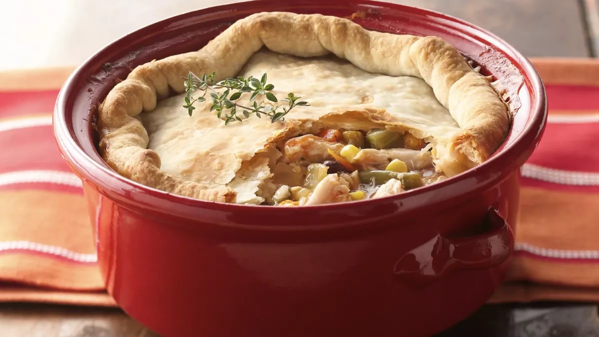 Garden Vegetable Chicken Pot Pie