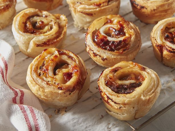 French Onion Savory Swirls