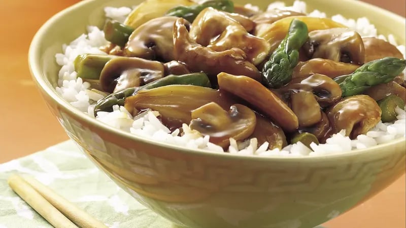 Chicken, Mushroom and Asparagus Stir-Fry