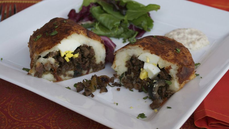 Chilean Style Stuffed Potatoes 