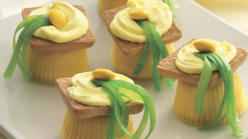 Mini Cupcake Mortarboards