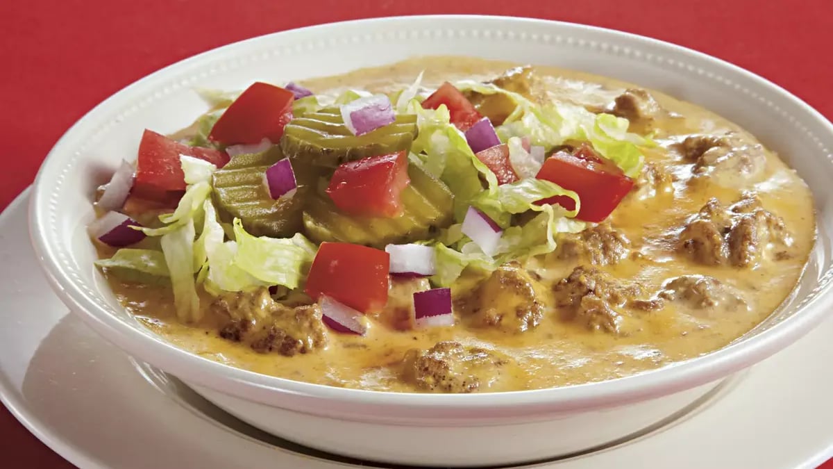 Slow-Cooker Spicy Cheeseburger Soup