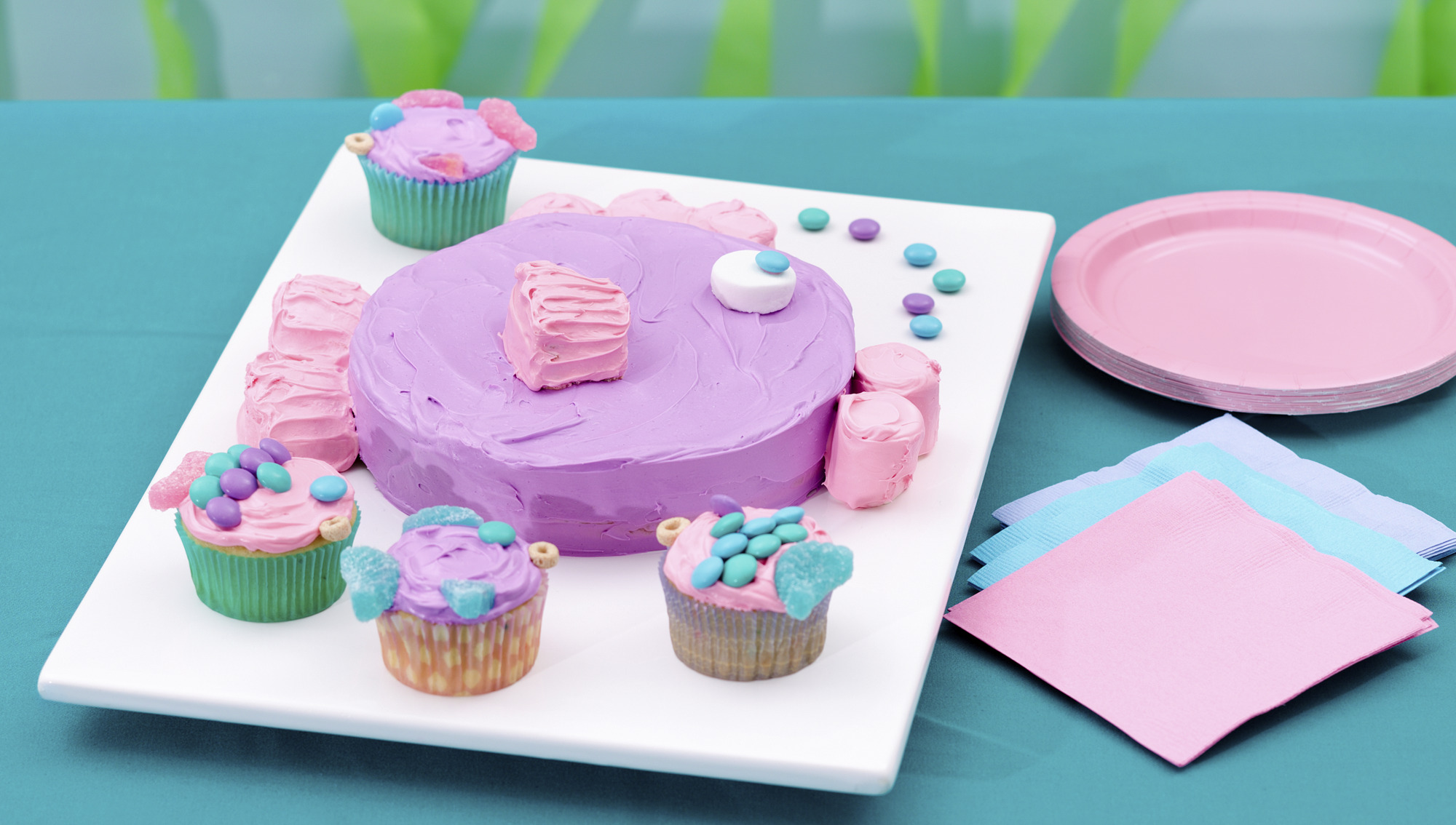 Woodland Animal Cakes and Cupcakes | Wilton's Baking Blog | Homemade Cake &  Other Baking Recipes