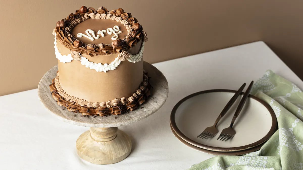 Virgo Hazelnut Vanilla Cake