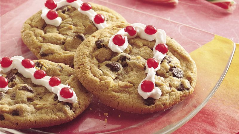 Candy Cane Chocolate Chip Cookies