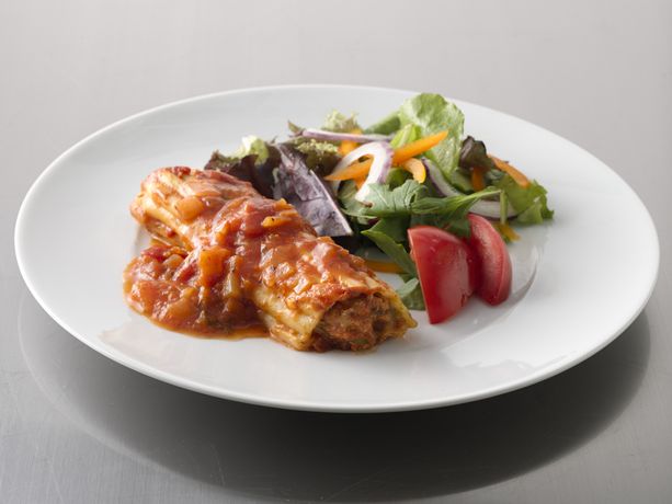Reduced Sodium Turkey Cannelloni with Tomato Basil Coulis