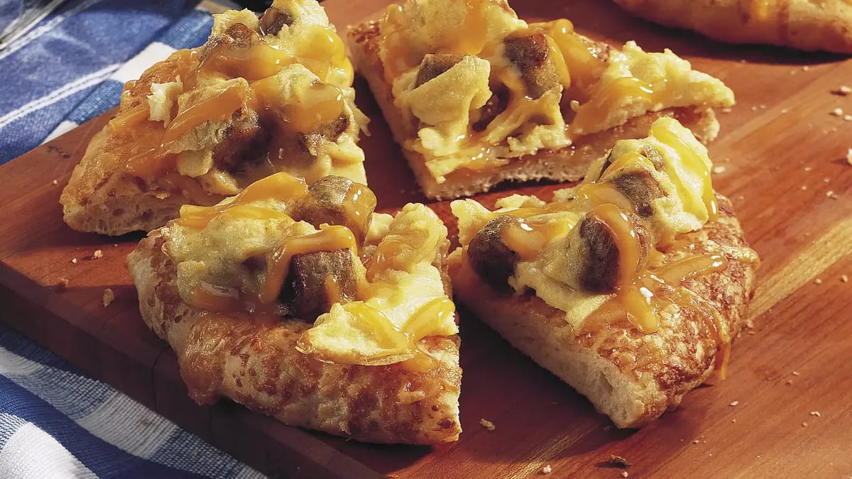 Sausage and Egg Breakfast Pizza