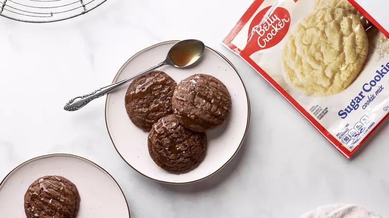 Salted Caramel Chocolate Cookies