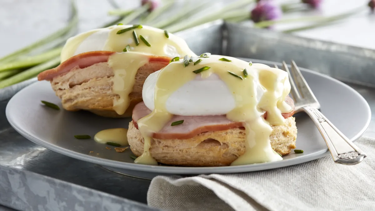 Grands!™ Eggs Benedict