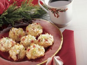 Festive Coconut Macaroons | Gold Medal Flour US