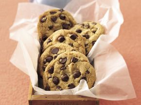 Extraordinary Chocolate Chip Cookies | Gold Medal Flour US