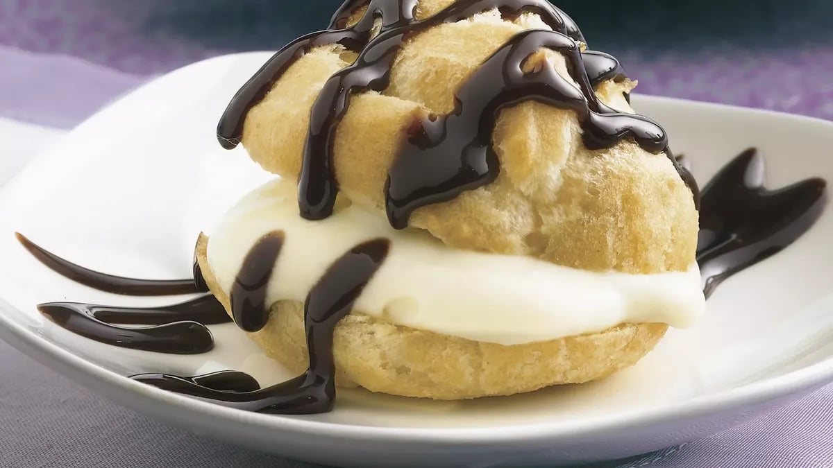 Profiteroles