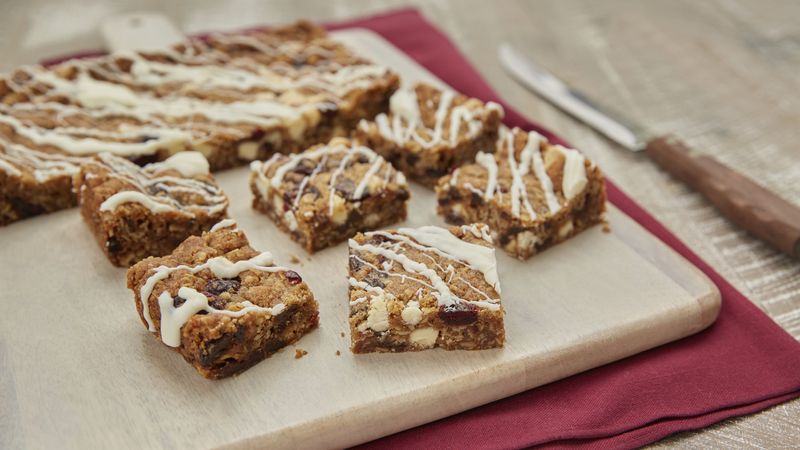 White Chocolate-Cranberry-Oatmeal Cookie Bars