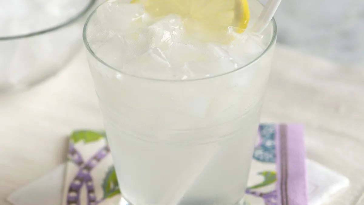 Classic Gin Fizz