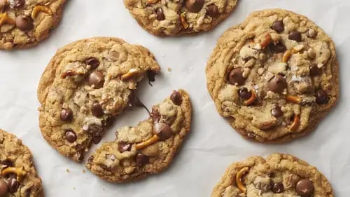 Copycat Panera™ Kitchen Sink Cookies