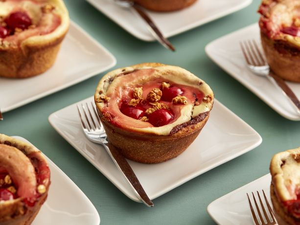 Cinnamon Roll Cheesecake Stuffers