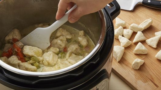 Instant pot chicken 2025 and dumplings pillsbury