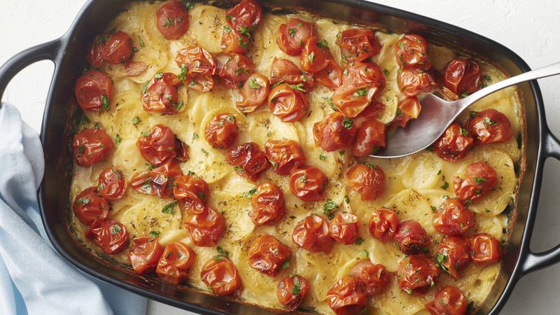 Scalloped Potatoes with Roasted Tomatoes