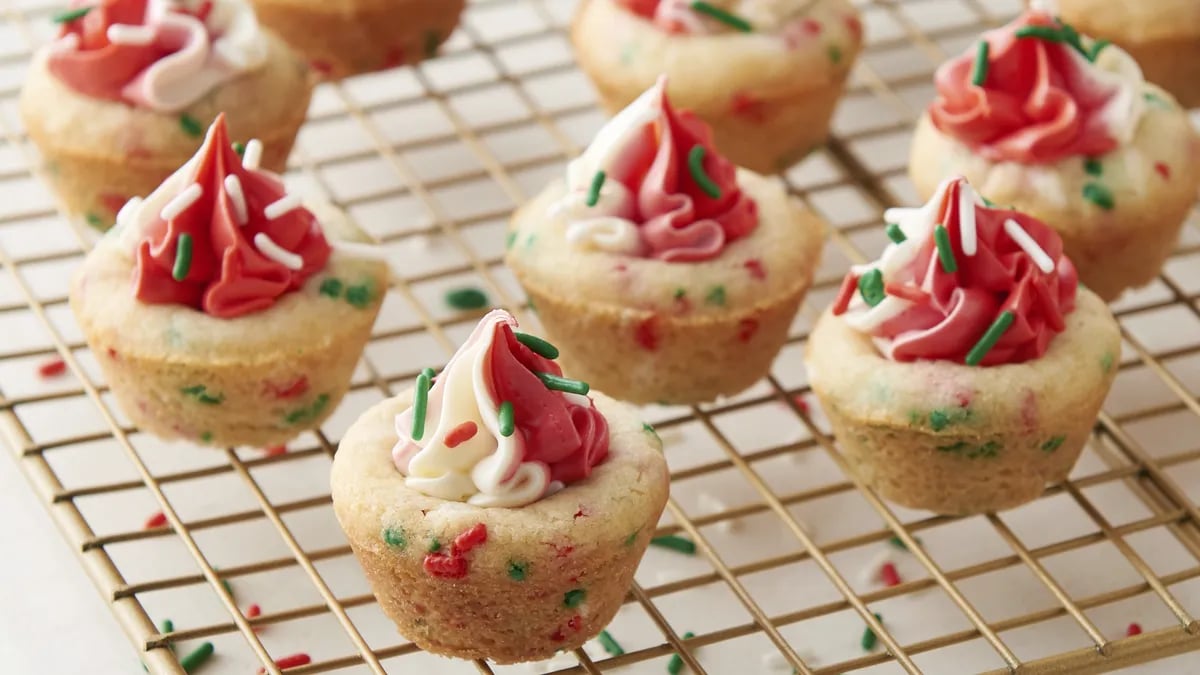 Holiday Sugar Cookie Cups