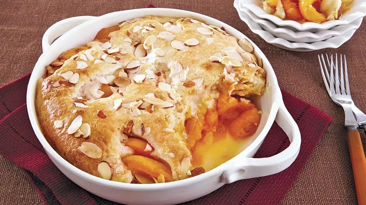 Apricot-Almond Cobbler