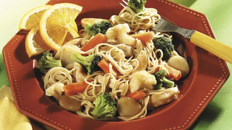 Chicken Lo Mein