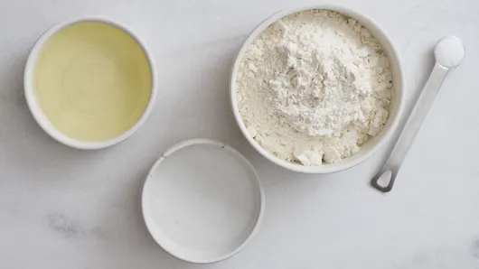 ExtraTextTypeImageMediumUrl