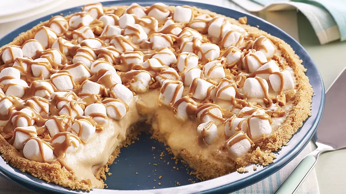 No Bake Peanut Butter Banana Pie