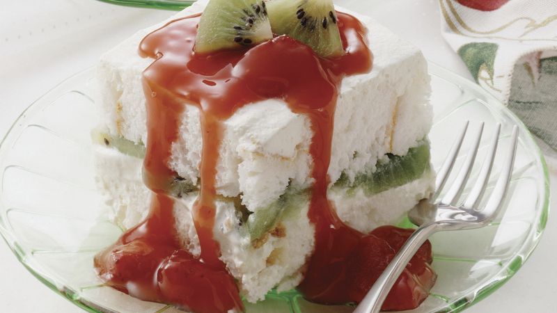 Lime-Kiwi Cloud with Strawberry Sauce