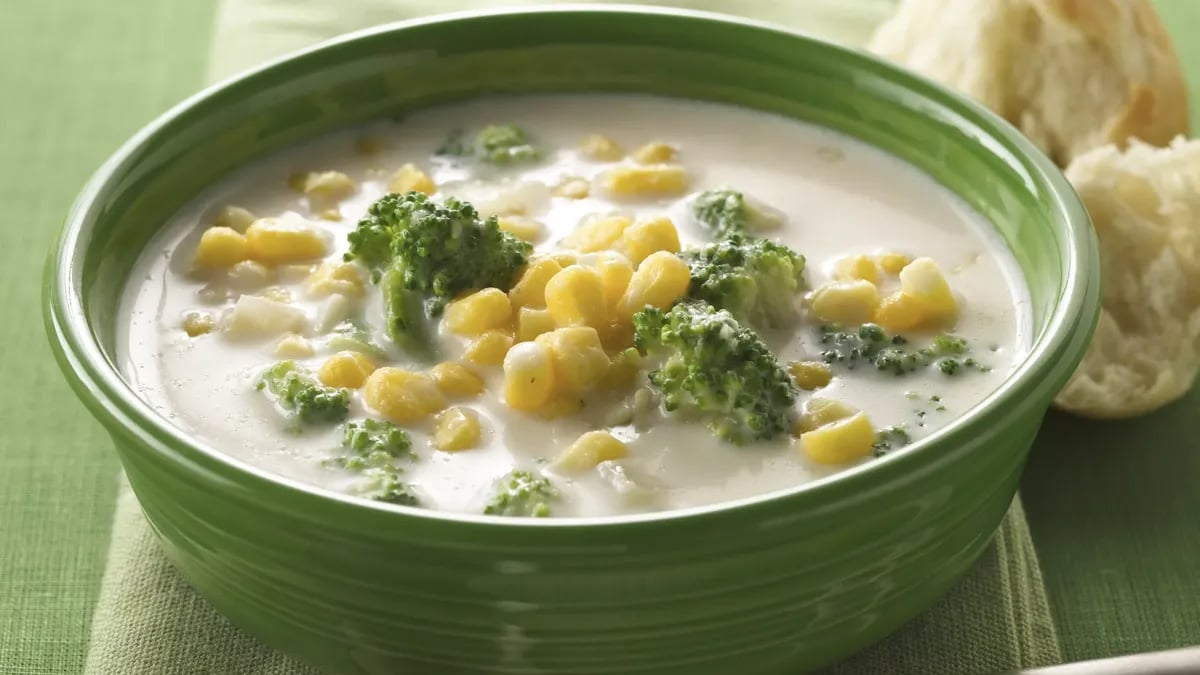 Creamy Corn and Broccoli Chowder