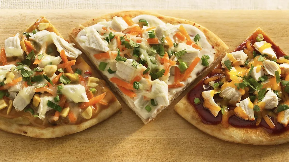 Spicy Grilled Thai Pizza