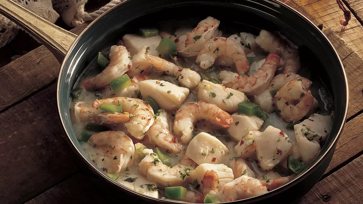 Shrimp and Scallops in Wine Sauce