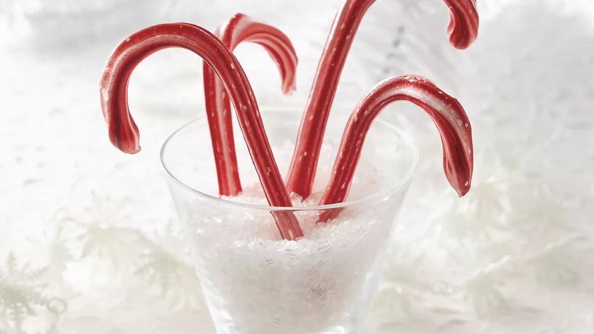 Meringue Candy Canes