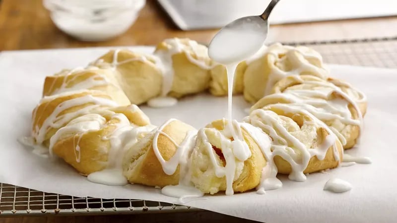 Lemon-Cream Cheese Crescent Ring